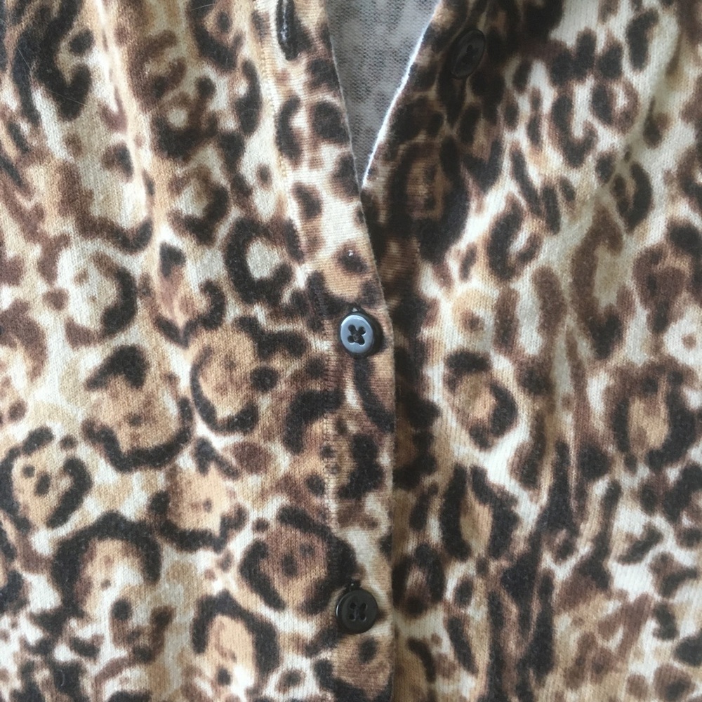 Cardigan - Picture 3 of 5